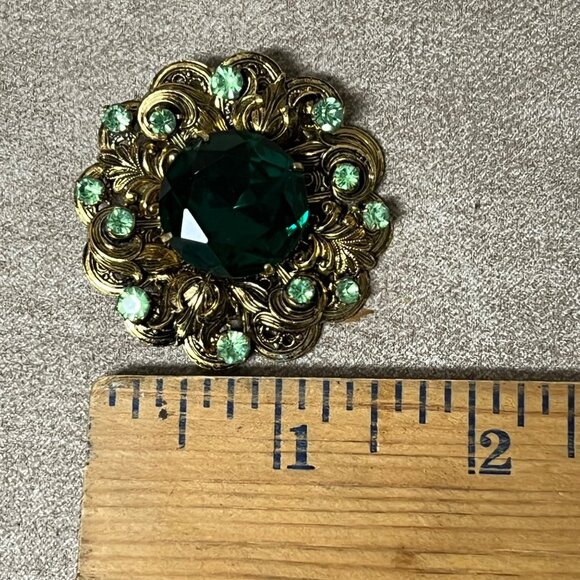 Vintage Jewelry 1950s Mid-Century Emerald Diamante Floral Pin - Picture 4 of 4